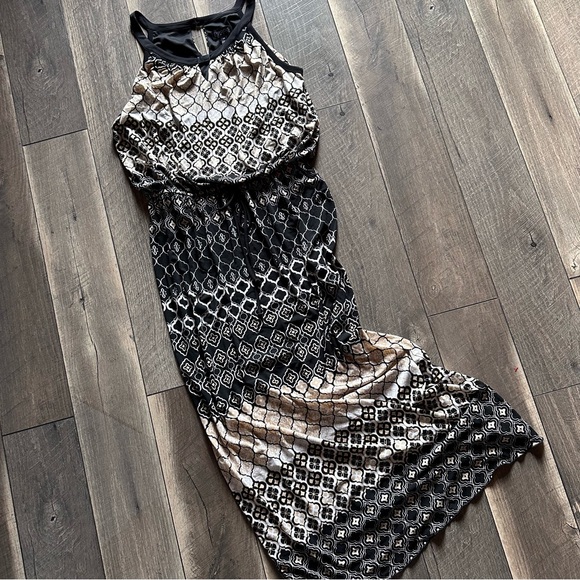 Enfocus Studio Maxi Dress - Picture 2 of 10